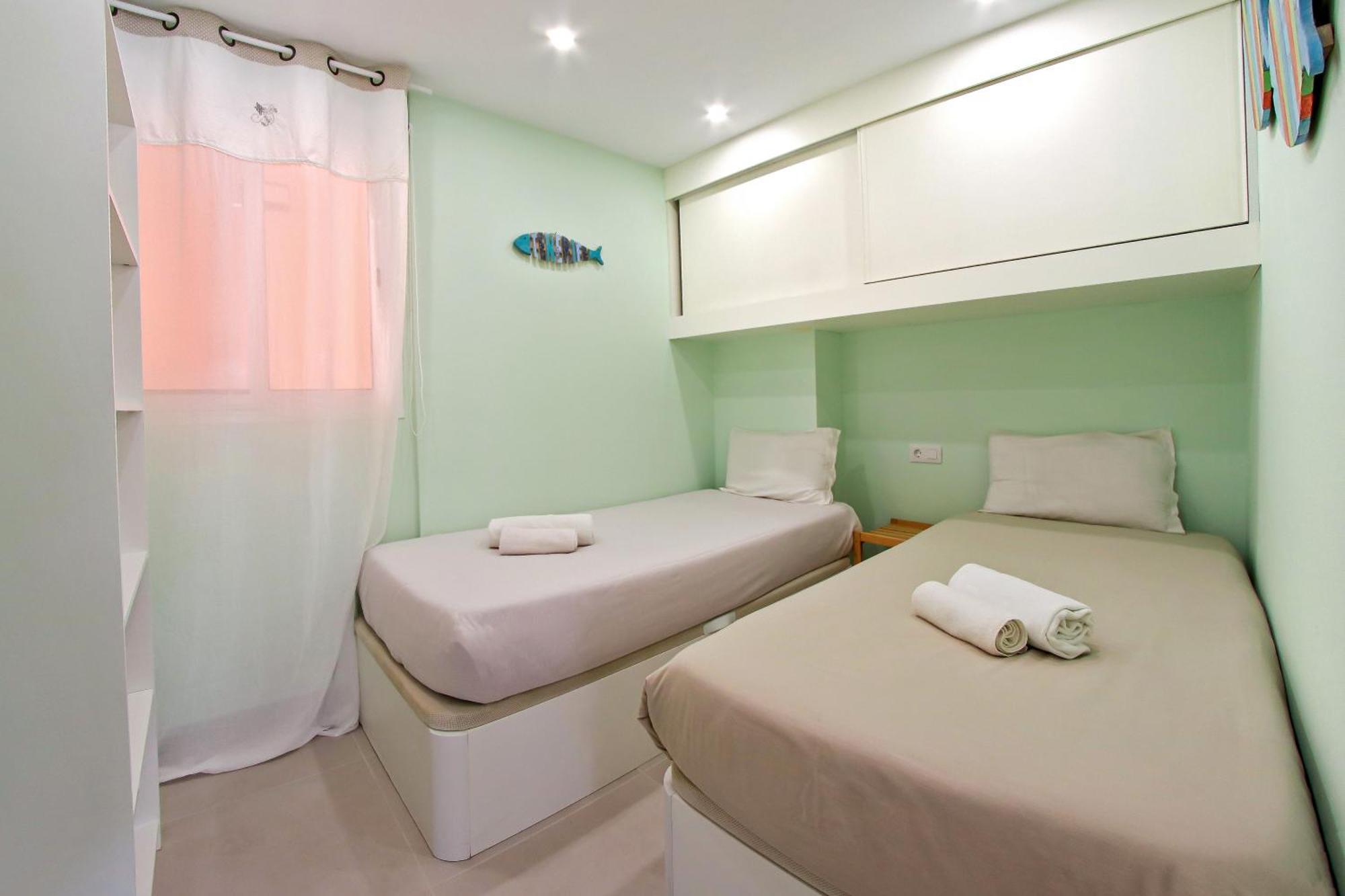 אדחה Kate Duque Fantastic Apartment With Lovely Pool מראה חיצוני תמונה