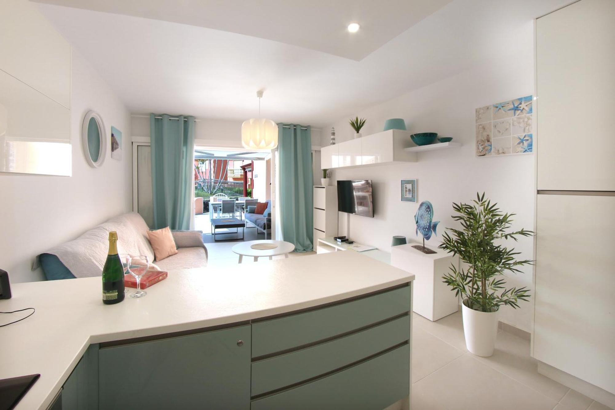 אדחה Kate Duque Fantastic Apartment With Lovely Pool מראה חיצוני תמונה